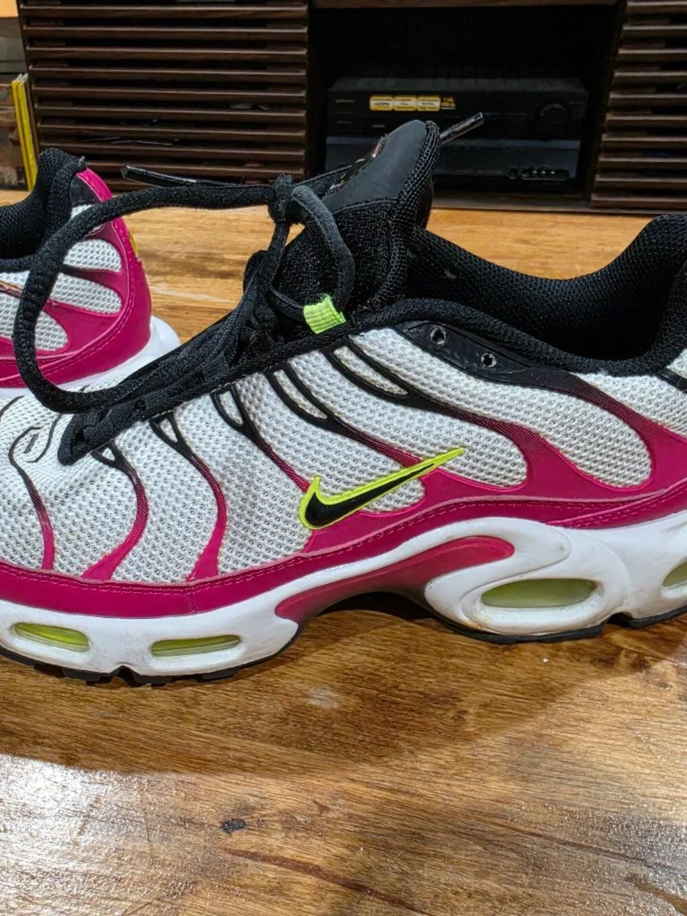 Nike Air Max Plus TN Pink Volt Women's 8.5